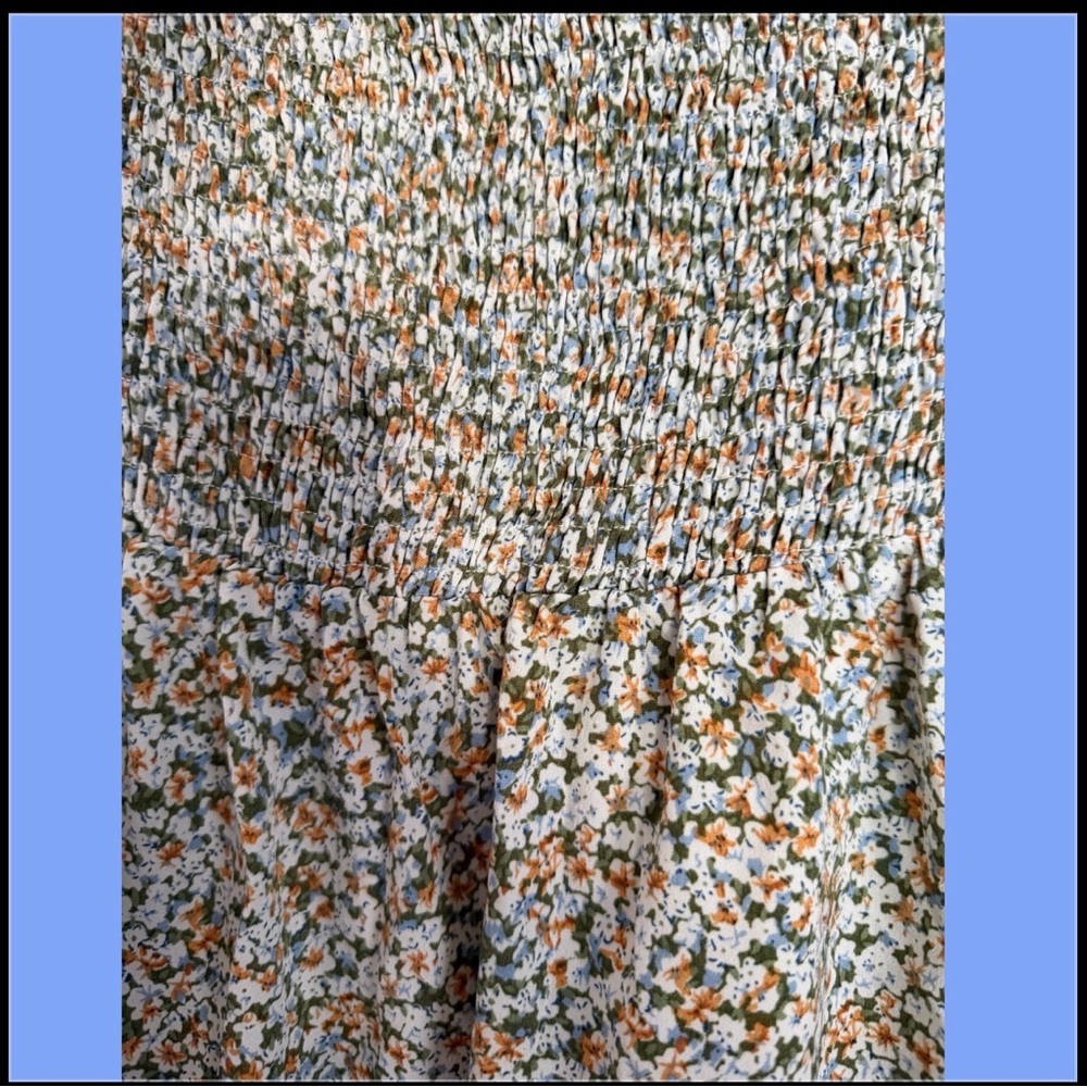 Light Floral Cream Maxi Dress with Ruffle Hem - Picture 5 of 7